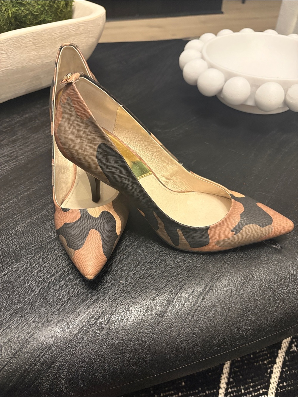 Michael Kors Camouflage Pointed-Toe Pumps - Brown/Black